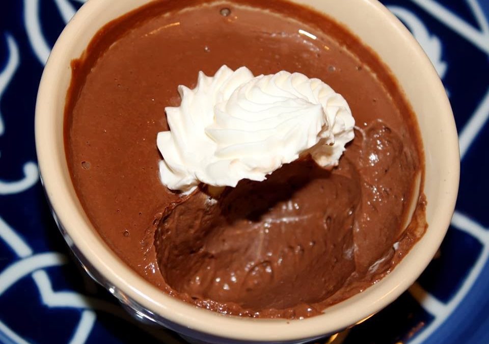 dark chocolate pot de creme photo by Veronica Foods